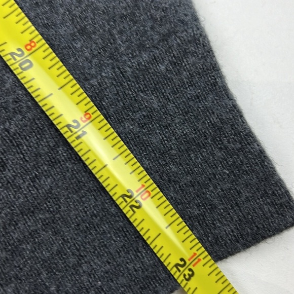 Untuckit Men's 1/4 Zip 100% Extra Fine Merino Wool Sweater - Picture 6 of 10